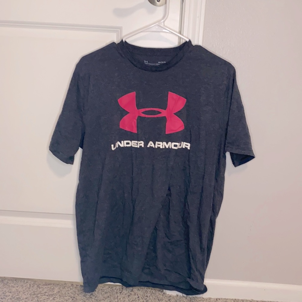 Men’s under armour tshirt